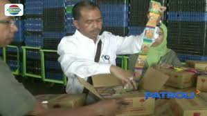 Roti tawar, roti manis badan usaha dengan produk. Petugas Bpom Gerebek Pabrik Roti Tanpa Izin Di Surabaya News Liputan6 Com