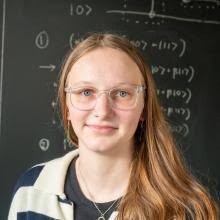 Theory of quantum systems: people