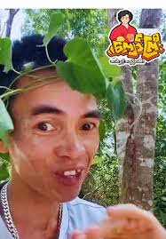 နေ့ခင်းလာယူမယ့် အော်ဒါဘူးက သုံးဆယ်၊ ကောင်တာမှာမတ်တပ်ရပ်စောင့်နေတဲ့ ကာစ...