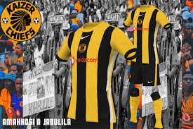 Esta mañana fueron presentadas las nuevas camisetas local y visitante de kaizer chiefs para la temporada 2020/21. Kaizer Chiefs Kit 2021 Chiefs New Home Jersey Is Electric Baccus Kaizer Chiefs Drawing Inspiration From The African Heritage Of The Club And The Iconic Founder Of The Club Kaizer