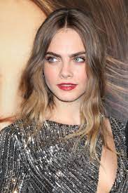 6 590 993 tykkäystä · 39 105 puhuu tästä. Cara Delevingne Has A New Ring Come See The Photos Updated Glamour