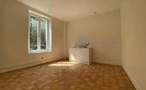À travers six affaires d'enlèvement d'enfants, cette série documentaire décortique un dispositif dont l'efficacité n'est plus à prouver : Location Appartement 2 Pieces 63 M Dreux 480