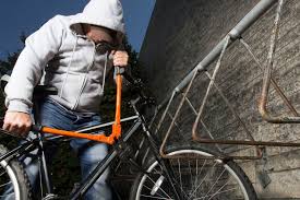 Lll➤ fahrradschloss vergleich 2021 auf stern.de ⭐ die besten 10 fahrraschschlösser inklusive aller vor bolzenschneider und metallsägen sollten dem schloss nichts anhaben können. E Bike Und Pedelec Sicher Abschliessen Greenfinder De