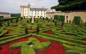 Chateau De Villandry The Most Beautiful Gardens I Have To See Some Day French Formal Garden Castle Garden Landscape
