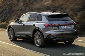 Maybe you would like to learn more about one of these? Audi Q4 E Tron Prezzo Dimensioni Interni Autonomia Batterie Motori E Uscita Quattroruote It