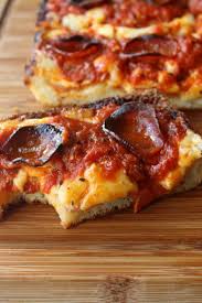 Detroit Style Pizza Recipe Recipes Food Detroit Style Pizza Recipe