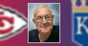 Gary Vankirk's Instagram, Twitter & Facebook