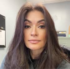 Is this a good setup for aglaonema plants with east facing window and sheer  curtains?