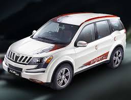 Mahindra Launches Xuv500 Sportz For 13 68 Lakh The Royale Suv Cars Suv Suv Car