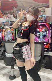 パチンコ店員さん」のアイデア 98 件【2023】 | 働く女性, 女性, 女の子