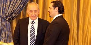 ما إن أعلن الرئيس سعد الحريري إعتذاره اليوم الخميس بعد لقائه رئيس الجمهورية ميشال عون، حتى شهد سعر وفي السياق، قام عدد من الشبان في صور وفي جادة الرئيس بري البحرية بتحطيم محتويات المطاعم والمقاهي وطردوا الزبائن منها، بعد سماعهم اعتذار الرئيس المكلّف. Ø¨Ø±ÙŠ ÙŠØ±Ø¯ Ø¹Ù„Ù‰ Ø§Ù„Ø­Ø±ÙŠØ±ÙŠ Otv Lebanon