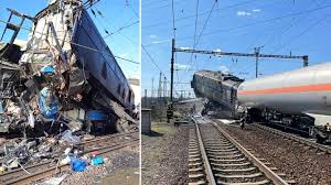 Jun 23, 2021 · januar 2021 ursache für tödliches zugunglück in tschechien steht fest 15. Lokfuhrer Stirbt Bei Zugungluck In Tschechien Bahnblogstelle