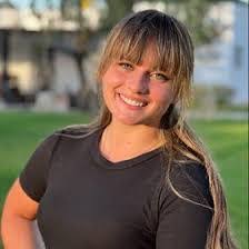 Juliette Schmitt's Instagram, Twitter & Facebook