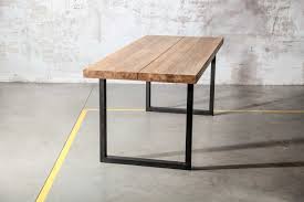 74 résultats pour 'table bois pieds metal'. Table En Teck Et Acier Blok Fabrication Artisanale For Me Lab