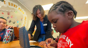 Non-profit & clinic unite to focus