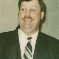 Max Whittemore's Instagram, Twitter & Facebook