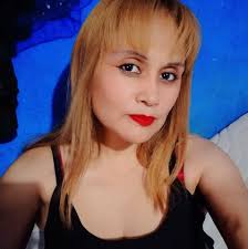 Y un día no te das cuenta y pruebas el último café de la abuela, las  últimas tortillitas de harina y solo te quedan en la memoria esas manitas  arrugaditas que hacían