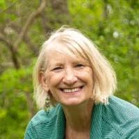 Ellen Blodgett's Instagram, Twitter & Facebook