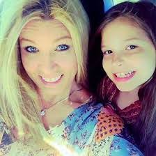 Deidre Palmer's Instagram, Twitter & Facebook