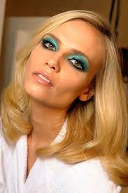 Runway Alert How To Wear Turquoise Eyeshadow Makeup For Life Disco Makeup 70s Disco Makeup Hippie Makeup