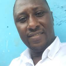 Le Chef de l'Etat Sénégalais chez la famille Ahidjo à Dakar pour présenter  ses condoléances après le décès de l'ex première dame, Germaine Ahidjo.