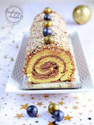 Buche De Noel Roulee Au Praline Recette Buche De Noel Roulee Buche De Noel Buche De Noel Recette Facile