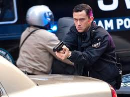 Batman finished his character arc, robin blake was very good, gordon didnt dissapoint given it wouldve been weird carrying on nolan's trilogy, they started the dceu and it is seperate to the dark knight trilogy, meaning robin is not in the story of the dceu. Who Was Robin In The Dark Knight Rises