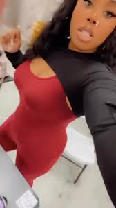 Ek Wilson Chakia Dixon Keyonna Wright definitely a situation 😝😝 *throws  glitter* ✨💫✨💫✨✨