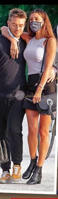 María belén rodríguez cozzani (american spanish: Belen Rodriguez Insieme Alla Famiglia 1 Il Vicolo Delle News