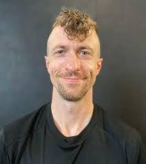 Kristin Michaud's Instagram, Twitter & Facebook