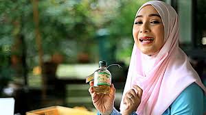 Campur kan serbuk kulit kayu manis ceylon bersama pati minyak zaitun, jika kulit kepala bermasalah boleh gunakan olivie. Olive House Manfaat Dan Khasiat Pati Minyak Zaitun Olivie Plus 30x Azizah Ariffin Youtube