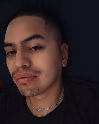 🍾🏙️ Gozándola, 🫶