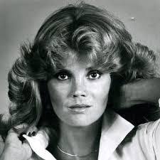 Linda Shayne's Instagram, Twitter & Facebook