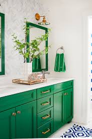 Buy bathroom decor at connox! 6 Monochromatic Bathrooms Designs You Ll Love Hgtv S Decorating Design Blog Hgtv