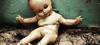 Bambola di porcellana stile capodimonte. Il Terrore Per Le Bambole Quel Limbo Tra Umano E Inanimato Che Mette A Disagio