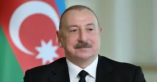 Qorxmaz Hüseynovun fövqəladə iddiaları: Rövnəq Abdullayevin kürsüsünə göz  dikib