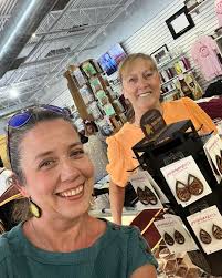 Creeds & Crests Inc.