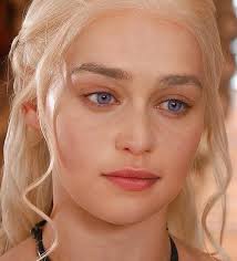 violet rhea On Threads