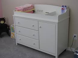 How To Pick A Baby Dresser With Changing Table Designalls In 2020 Baby Changing Table Dresser Changing Table Dresser Baby Changing Tables