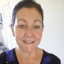 Robyn Connelly (@robynconnelly1)