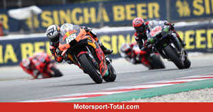 Jetzt vergleichen & online bestellen! Motogp In Barcelona 2021 Ktm Fahrer Oliveira Siegt Strafe Gegen Quartararo