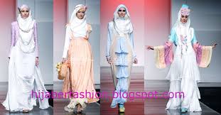 Hasil gambar untuk tema-tema dalam busana hijab