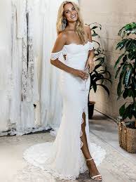 Our beach wedding dresses and destination wedding gowns are stylish and affordable! 18 Destination Wedding Dresses For The Beach Other Locales