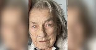 Barbara Horsley's Instagram, Twitter & Facebook