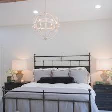 With a wrought iron bed, your bedroom immediately radiates a feeling of elegance and fashionable style to both you and your visitors. Photos Hgtv