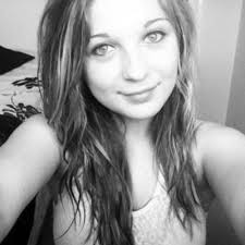 neve smith. (@neveeex)