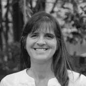 50+ perfiles de «Ellis»