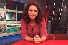 Jornalista é peixinho de aquário: Celular De Leilane Neubarth Da Globonews Toca Durante Jornal Ao Vivo Veja