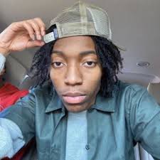 Listen to playlists featuring LIL TECCA