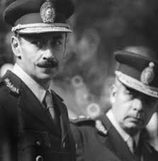 Página/12 :: El país :: El dinosaurio está vivo y habló